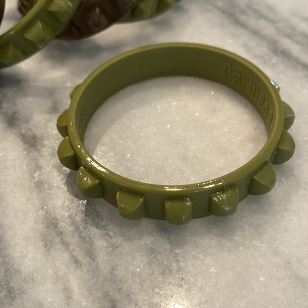 NEW Carmen Sol Olive Green Studded Bracelet